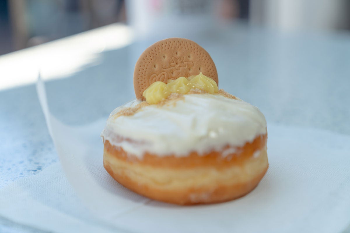 Barrio Donas Opens in Old Town and Phuong Nga Restarts Dining In -  mmm-yoso!!!